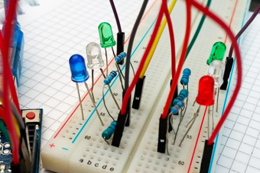 photo of a DIY circuit experiment