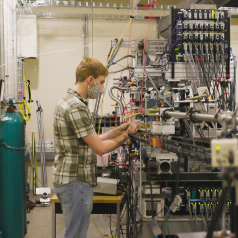 image of a person at the PIPOXS beamline
