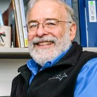 Héctor D. Abruña