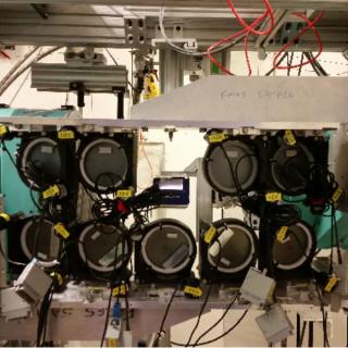 dual array valence emission spectrometer 